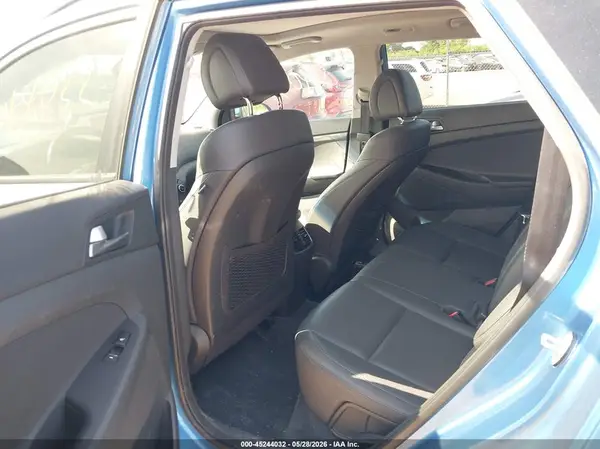 KM8J3CA28GU045506 2016 HYUNDAI TUCSON - Image 8