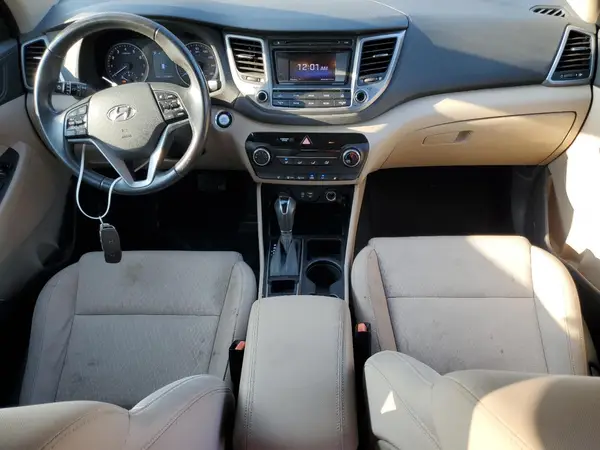 KM8J3CA28GU048759 2016 HYUNDAI TUCSON - Image 8