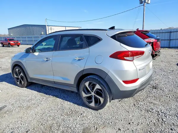 KM8J3CA28GU049636 2016 HYUNDAI TUCSON - Image 2