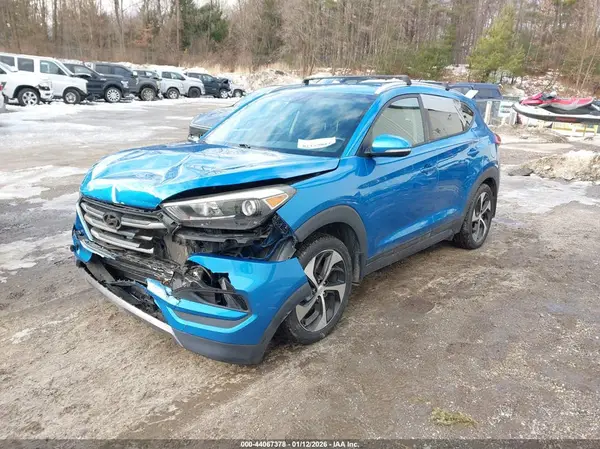 KM8J3CA28GU069143 2016 HYUNDAI TUCSON - Image 2