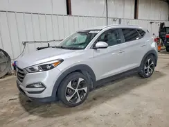KM8J3CA28GU073810 2016 HYUNDAI TUCSON
