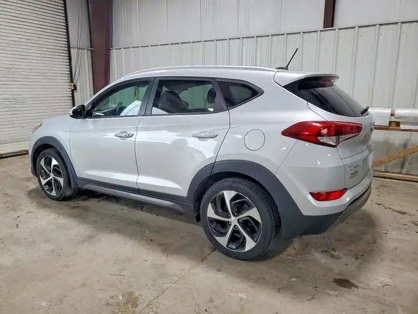 KM8J3CA28GU073810 2016 HYUNDAI TUCSON - Image 2