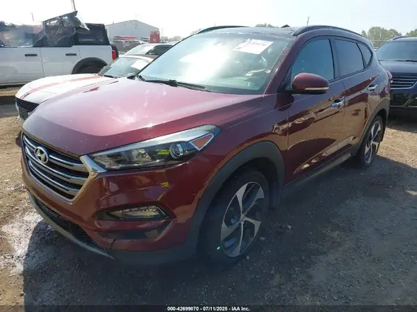 KM8J3CA28GU086850 2016 HYUNDAI TUCSON - Image 2