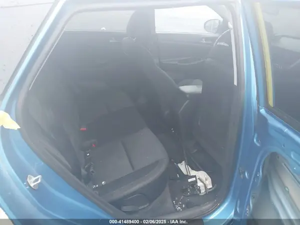 KM8J3CA28GU094401 2016 HYUNDAI TUCSON - Image 8