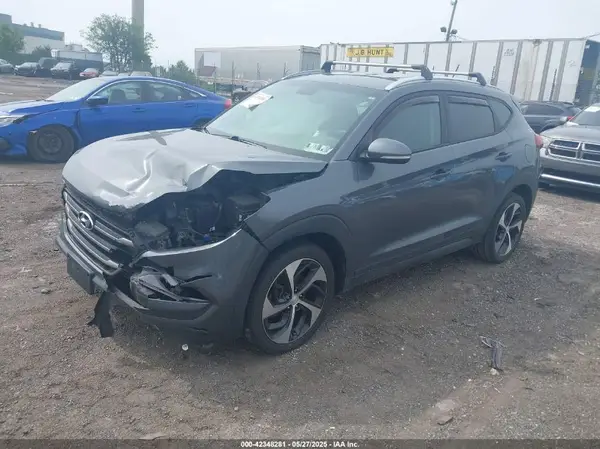 KM8J3CA28GU095533 2016 HYUNDAI TUCSON - Image 2