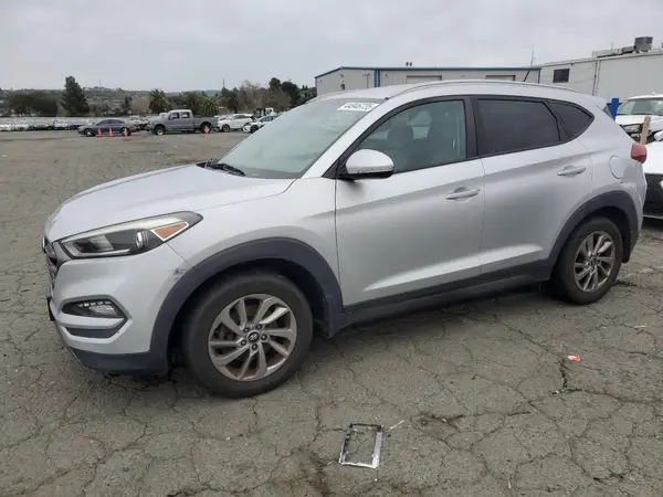 KM8J3CA28GU121645 2016 HYUNDAI TUCSON - Image 1