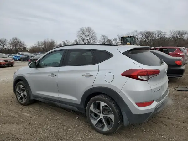 KM8J3CA28GU125419 2016 HYUNDAI TUCSON - Image 2