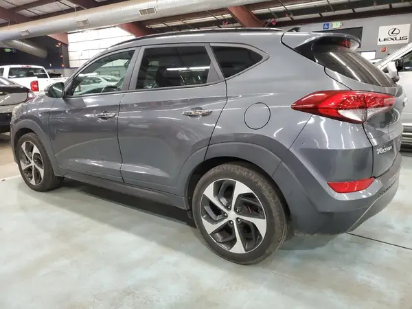 KM8J3CA28GU129079 2016 HYUNDAI TUCSON - Image 2