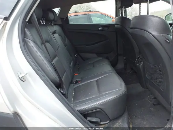 KM8J3CA28GU136937 2016 HYUNDAI TUCSON - Image 8
