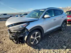 KM8J3CA28GU139658 2016 HYUNDAI TUCSON
