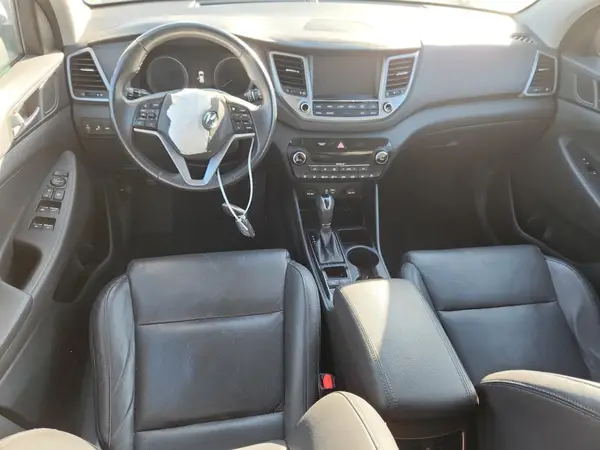 KM8J3CA28GU139658 2016 HYUNDAI TUCSON - Image 8