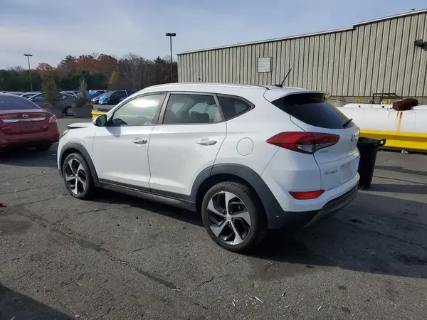 KM8J3CA28GU144634 2016 HYUNDAI TUCSON - Image 2