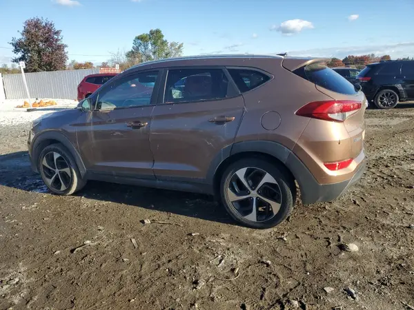 KM8J3CA28GU159120 2016 HYUNDAI TUCSON - Image 2