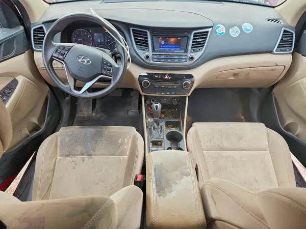 KM8J3CA28GU186852 2016 HYUNDAI TUCSON - Image 8