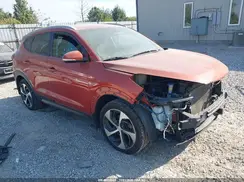 KM8J3CA28GU199732 2016 HYUNDAI TUCSON