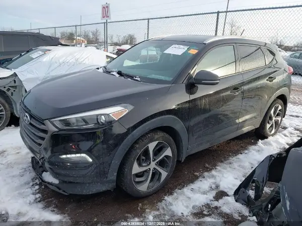 KM8J3CA28GU209787 2016 HYUNDAI TUCSON - Image 2