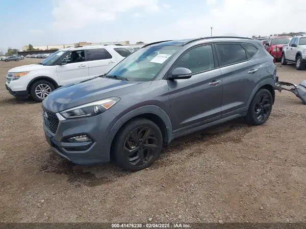 KM8J3CA28GU217033 2016 HYUNDAI TUCSON - Image 2