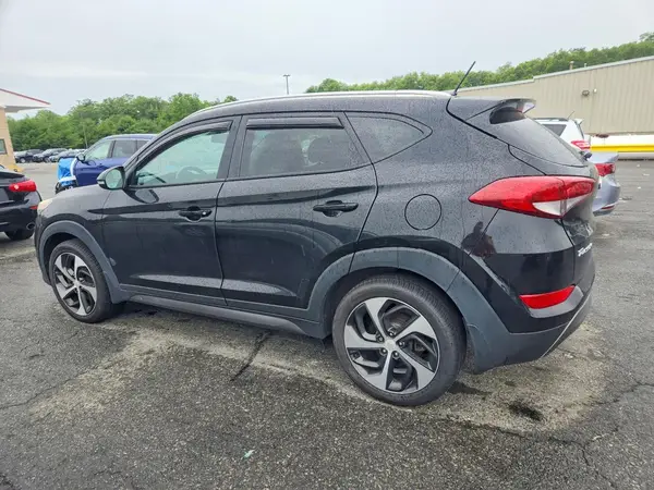 KM8J3CA28GU221034 2016 HYUNDAI TUCSON - Image 2