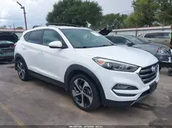 KM8J3CA28GU222071 2016 HYUNDAI TUCSON