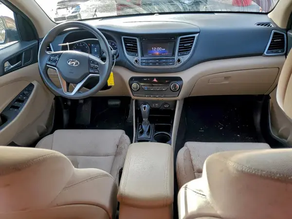 KM8J3CA28GU222586 2016 HYUNDAI TUCSON - Image 8