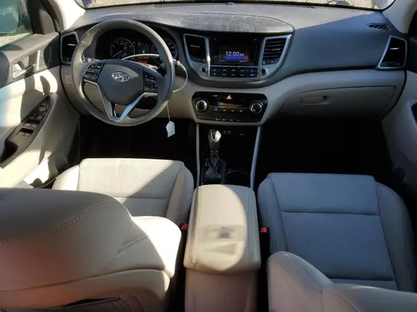 KM8J3CA28GU236200 2016 HYUNDAI TUCSON - Image 8