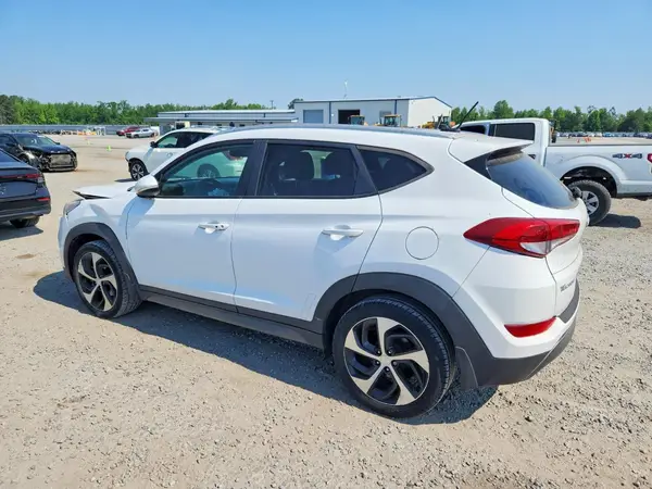 KM8J3CA28GU254079 2016 HYUNDAI TUCSON - Image 2