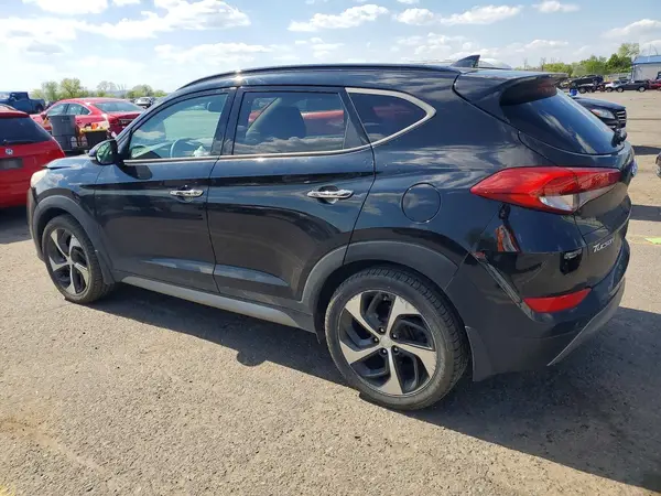 KM8J3CA28HU279856 2017 HYUNDAI TUCSON - Image 2