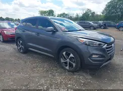 KM8J3CA28HU293806 2017 HYUNDAI TUCSON