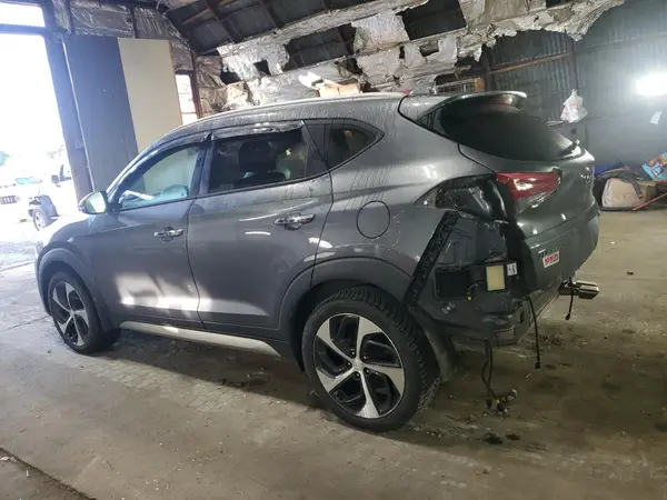 KM8J3CA28HU309681 2017 HYUNDAI TUCSON - Image 2