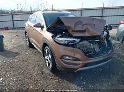 KM8J3CA28HU314198 2017 HYUNDAI TUCSON
