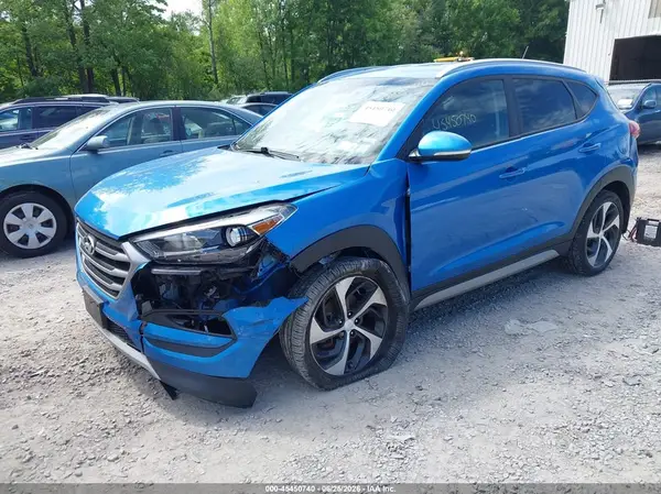 KM8J3CA28HU334841 2017 HYUNDAI TUCSON - Image 2