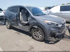 KM8J3CA28HU341045 2017 HYUNDAI TUCSON