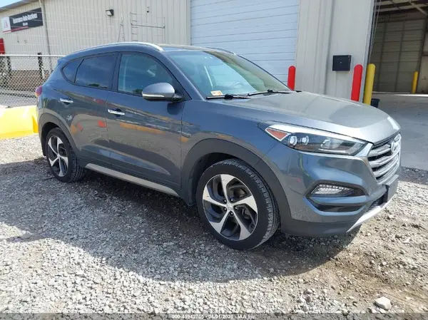 KM8J3CA28HU375907 2017 HYUNDAI TUCSON - Image 1