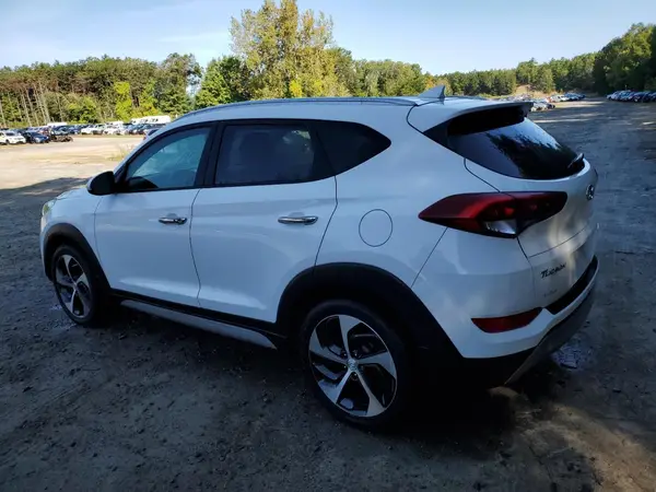 KM8J3CA28HU381397 2017 HYUNDAI TUCSON - Image 2
