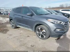 KM8J3CA28HU383067 2017 HYUNDAI TUCSON