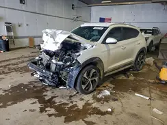 KM8J3CA28HU388852 2017 HYUNDAI TUCSON