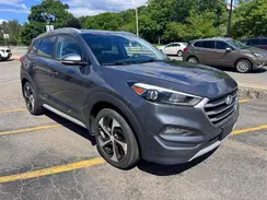 KM8J3CA28HU393176 2017 HYUNDAI TUCSON