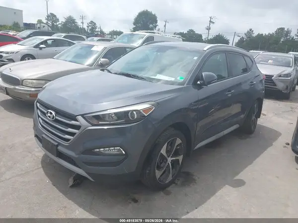 KM8J3CA28HU393386 2017 HYUNDAI TUCSON - Image 2