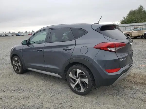 KM8J3CA28HU394103 2017 HYUNDAI TUCSON - Image 2