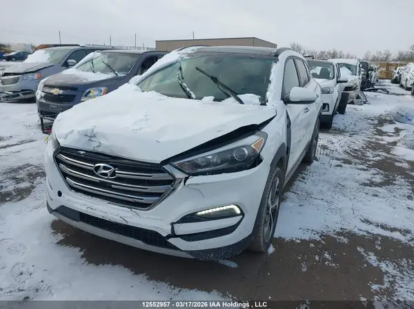 KM8J3CA28HU396501 2017 HYUNDAI TUCSON - Image 2