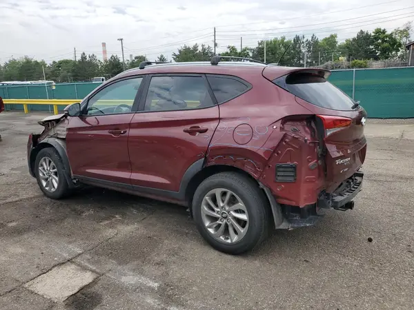KM8J3CA28HU421803 2017 HYUNDAI TUCSON - Image 2