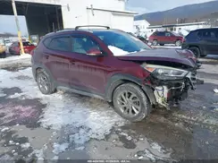 KM8J3CA28HU429089 2017 HYUNDAI TUCSON