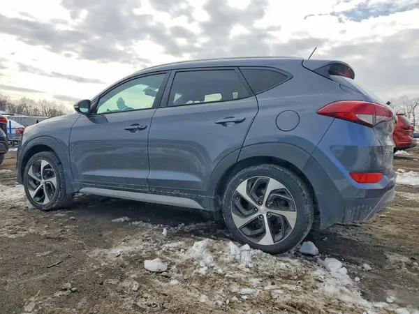 KM8J3CA28HU454543 2017 HYUNDAI TUCSON - Image 2