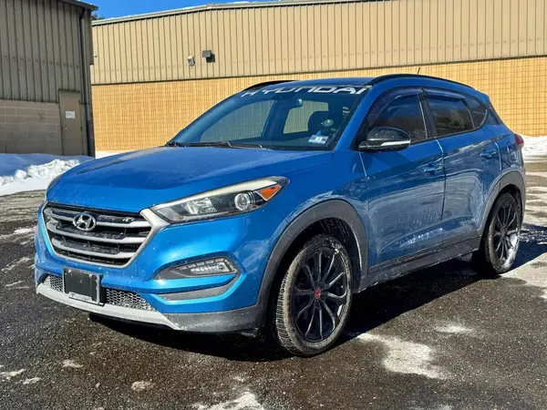 KM8J3CA28HU454767 2017 HYUNDAI TUCSON - Image 2