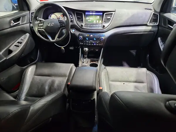 KM8J3CA28HU487073 2017 HYUNDAI TUCSON - Image 8