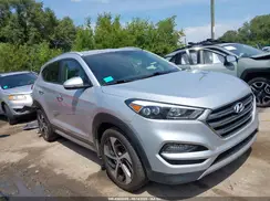 KM8J3CA28HU530875 2017 HYUNDAI TUCSON