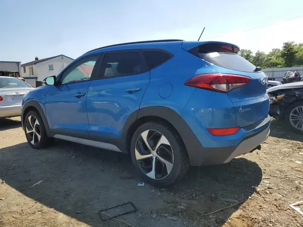 KM8J3CA28HU555310 2017 HYUNDAI TUCSON - Image 2