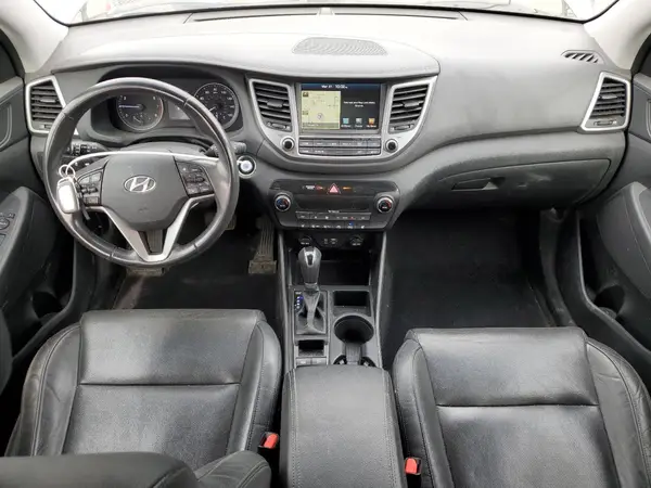 KM8J3CA28HU563326 2017 HYUNDAI TUCSON - Image 8