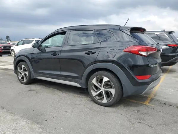 KM8J3CA28HU571250 2017 HYUNDAI TUCSON - Image 2