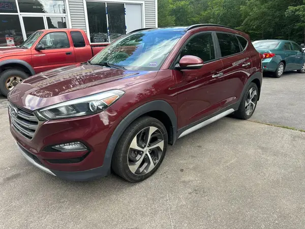 KM8J3CA28JU625913 2018 HYUNDAI TUCSON - Image 2